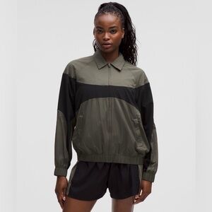 🆕 LULULEMON Nylon Collared Jacket Retro Remix Set NWT Army Green/Black Size S